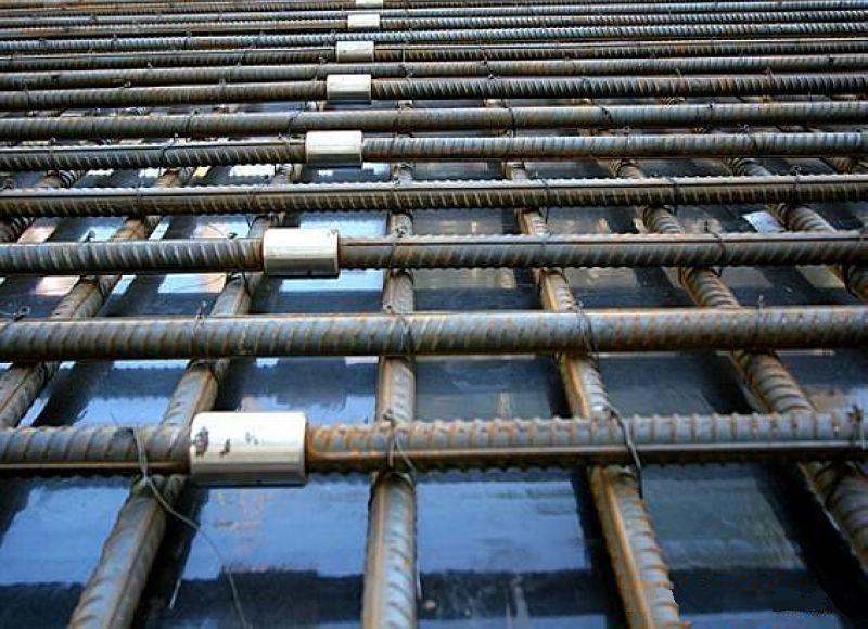 青浦为什么建楼房时，要在钢筋上加一排小圆环？原来作用这么大